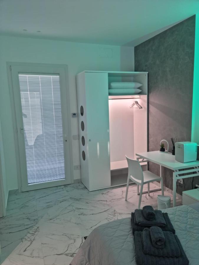 Lci Deluxe Rooms San Cataldo  Extérieur photo